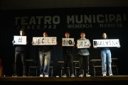 "Un día mas, bullying" se vió en el Teatro Municipal de José C Paz