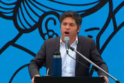 Axel Kicillof encabezó este viernes en la Quinta de San Vicente un acto por el Día de la Lealtad Peronista