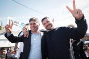 El gobernador bonaerense pidió una “respuesta colectiva” frente a la política de ajuste del presidente