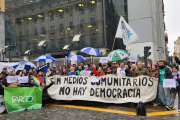 Medios cooperativos y comunitarios exigieron que Enacom libere los fondos adjudicados