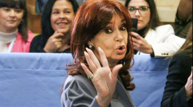 Cristina Kirchner cruzó a Milei por el escándalo de las coimas en ANDIS