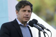 Kicillof repudió las detenciones por el escrache frente a la casa de Espert