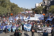 Una masiva marcha denunció el “desguace” de la universidad pública en Córdoba