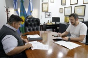 Mario Ishii y Juan Cuattromo firman acuerdo clave para impulsar la Facultad de Ciencias e Ingeniería en José C. Paz
