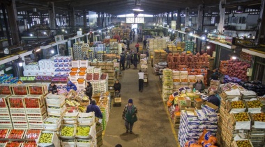 Arrancó el paro de puesteros en el Mercado Central