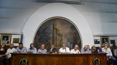 La CGT apuntó a las "oscuras" negociaciones por la ley ómnibus