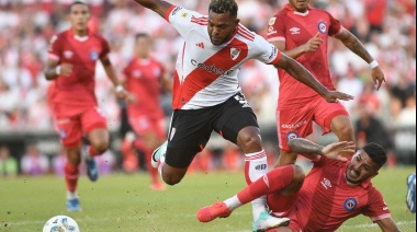 River empató con Argentinos en un debut opaco por la Copa de la Liga