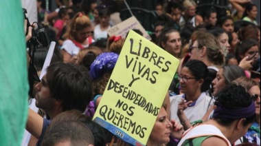 El Gobierno bonaerense no descontará el día a las trabajadoras que paren por el 8M