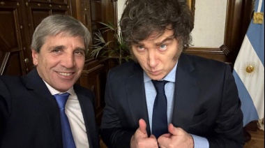 Denunciaron a Milei y Caputo por malversación de fondos públicos