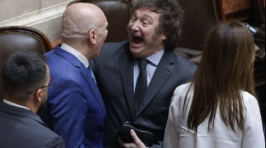 Espert llama a los bonaerenses a no pagar impuestos pero defiende restituir Ganancias