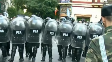 Otra vez represión en la marcha de jubilados en Congreso