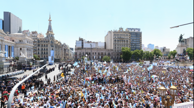 Javier Milei enfrenta su primer paro general por la ley ómnibus y el megaDNU