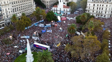 Hoy se defiende en la calle el financiamiento universitario en contra del veto de Javier Milei.