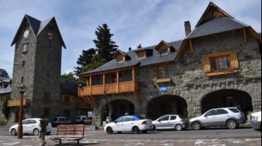 Bariloche declaró «persona no grata» a Javier Milei porque «está desmalvinizando a la Argentina»