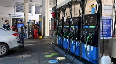 Las estaciones de servicio que cobren tasas municipales lo deberán informar con un cartel