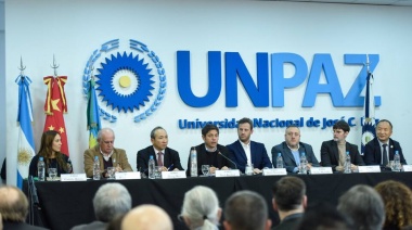 Axel Kicillof participó en José C Paz del cierre del Primer Congreso Latinoamericano de Sinología