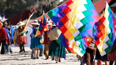 Día del Respeto a la Diversidad Cultural: El Gobierno conmemora el "Día de la Raza"