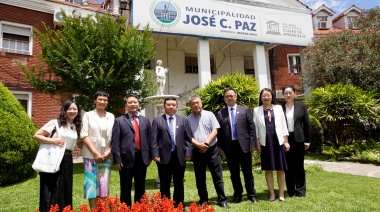 El Intendente de José C Paz recibió a representantes de la Universidad de Hubei