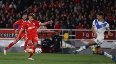 En el debut de Tevez, Independiente obtuvo un triunfo vital ante Vélez