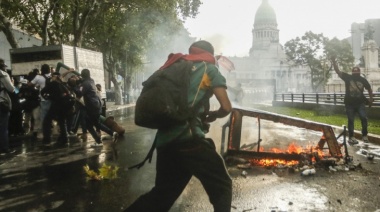 Pablo Grillo, el fotógrafo herido por la represión, está en terapia intensiva y con pronóstico crítico