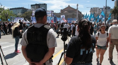 Ordenan a Bullrich que la policía no filme la marcha ni haga requisas en transportes