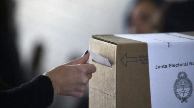 Para los especialistas, la reforma electoral de Milei es mala y "privatiza" la política