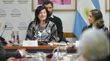 Kelly Olmos criticó a Milei por rechazar la reducción de la jornada de trabajo: "Es la esclavitud"