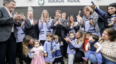 Kicillof inauguró un nuevo edificio para el jardín maternal Nº 1 de Luján