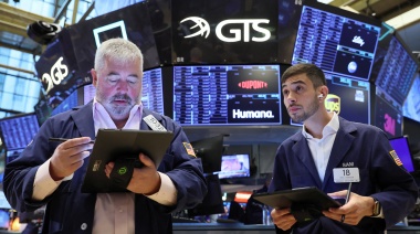 Otra rueda neutra en el mercado accionario y suba de bonos en dólares