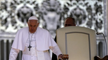 El papa Francisco llamó a la libertad de prensa: "Necesitamos periodistas libres"