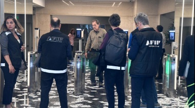 Allanaron "la mayor cueva de la city porteña" y hallaron evidencia de operaciones ilegales