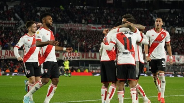 River goleó a Barracas Central con un segundo tiempo casi perfecto
