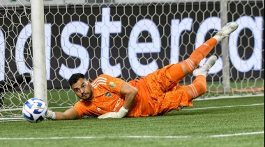 Romero: "A los 36 años me doy el gusto de disfrutar los partidos"