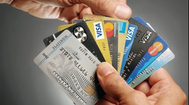 Alerta tarjetas: aumenta el costo de refinanciar deudas