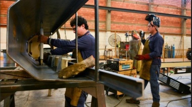 Las ventas minoristas pymes cayeron 12,6% anual en marzo