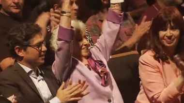 Cristina y Kicillof se mostraron juntos en el aniversario de Abuelas
