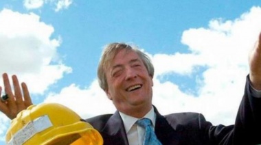 La Expresidenta Cristina Fernández homenajeó a Nestor Kirchner a 74 años de su nacimiento
