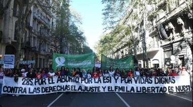 28S: Mujeres y diversidades marcharon "contra las derechas, el ajuste y el FMI"