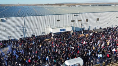 Trabajadores y trabajadoras fueguinos paralizaron desde la medianoche toda la actividad productiva