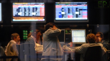 El dólar CCL cayó 15,8% y los futuros retrocedieron 29,5%, el primer día post elecciones