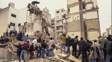 A 29 años del atentado a la AMIA, renuevan el pedido de justicia "para que la masacre no quede impune"