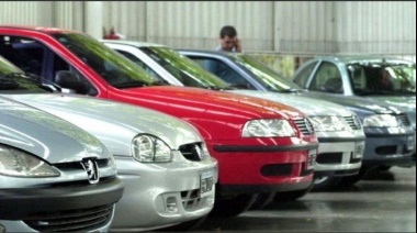 El Gobierno reduce impuestos para los trámites de compra y venta de autos