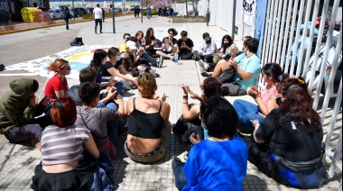 Fuerte rechazo a las propuestas de vouchers y desinversión de Milei en educación