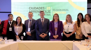 José C Paz presente en la reunión UNESCO en Córdoba
