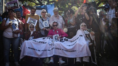 Las Madres llamaron a "resistir combatiendo" contra Milei y a defender los medios públicos