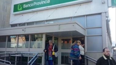 Los bancos de 108 distritos de la provincia de Buenos Aires comenzaron con el horario tradicional de 8 a 13 horas.
