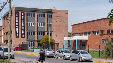 Vigilia estudiantil en la UNPAZ
