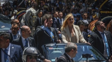 Los economistas afirman que el ajuste de Milei cae sobre la clase media y apenas roza a la "casta"