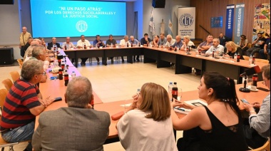 La CGT advirtió que no se quedará "de brazos cruzados" ante las medidas económicas