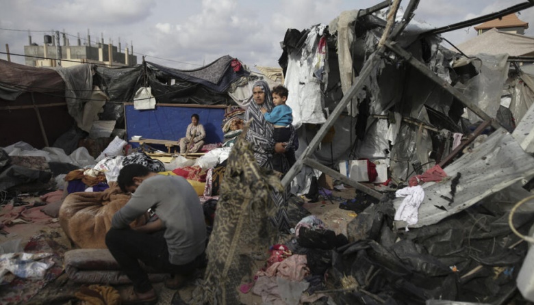 Aumenta el éxodo de Gaza ante la ofensiva israelí